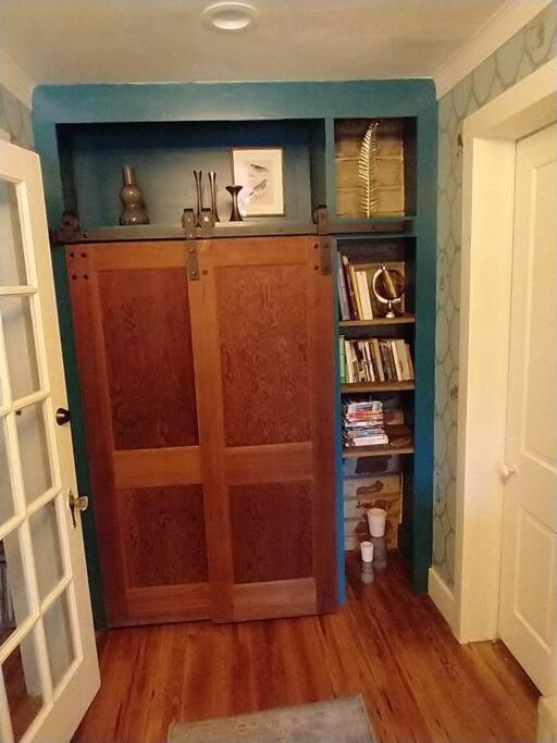 Apartment Gingerbird Art *